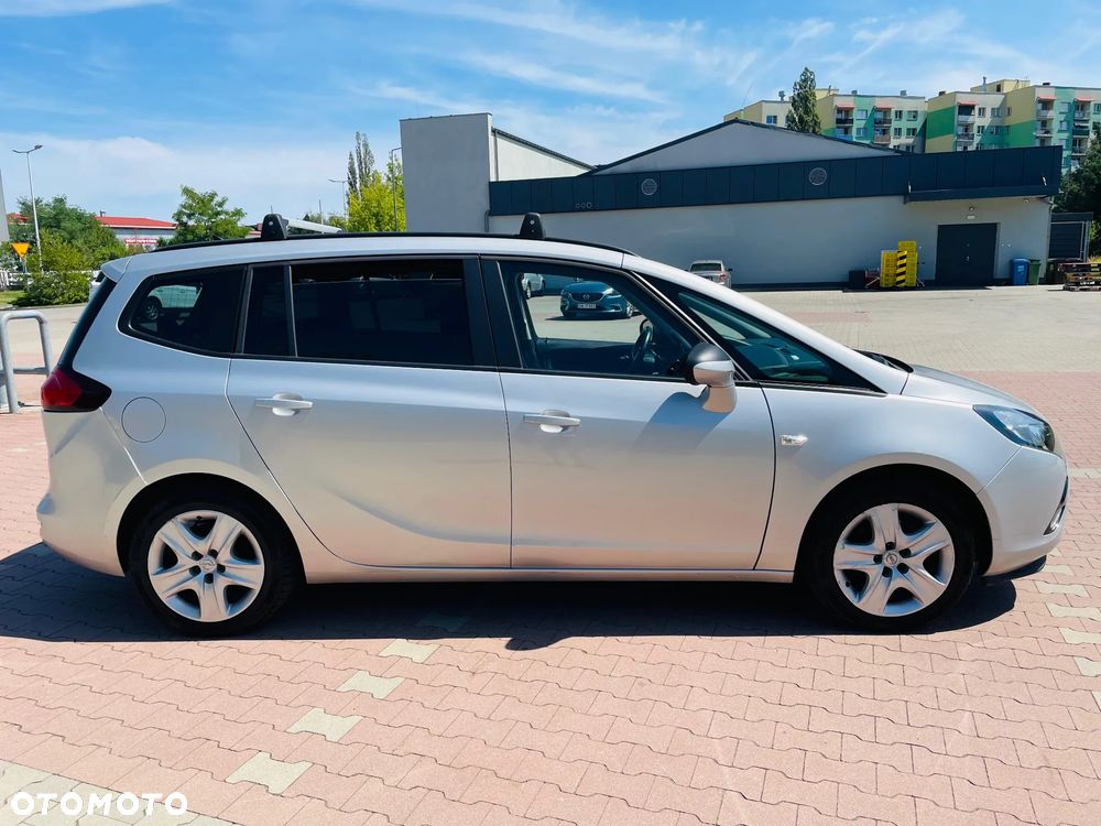 Opel Zafira Tourer 1.4 Turbo Business Edition - 6