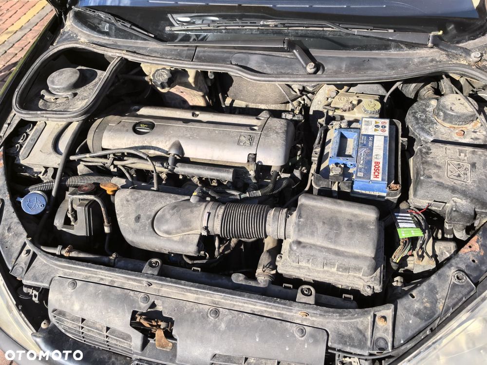 Peugeot 206 CC 2.0 Euro3 - 9