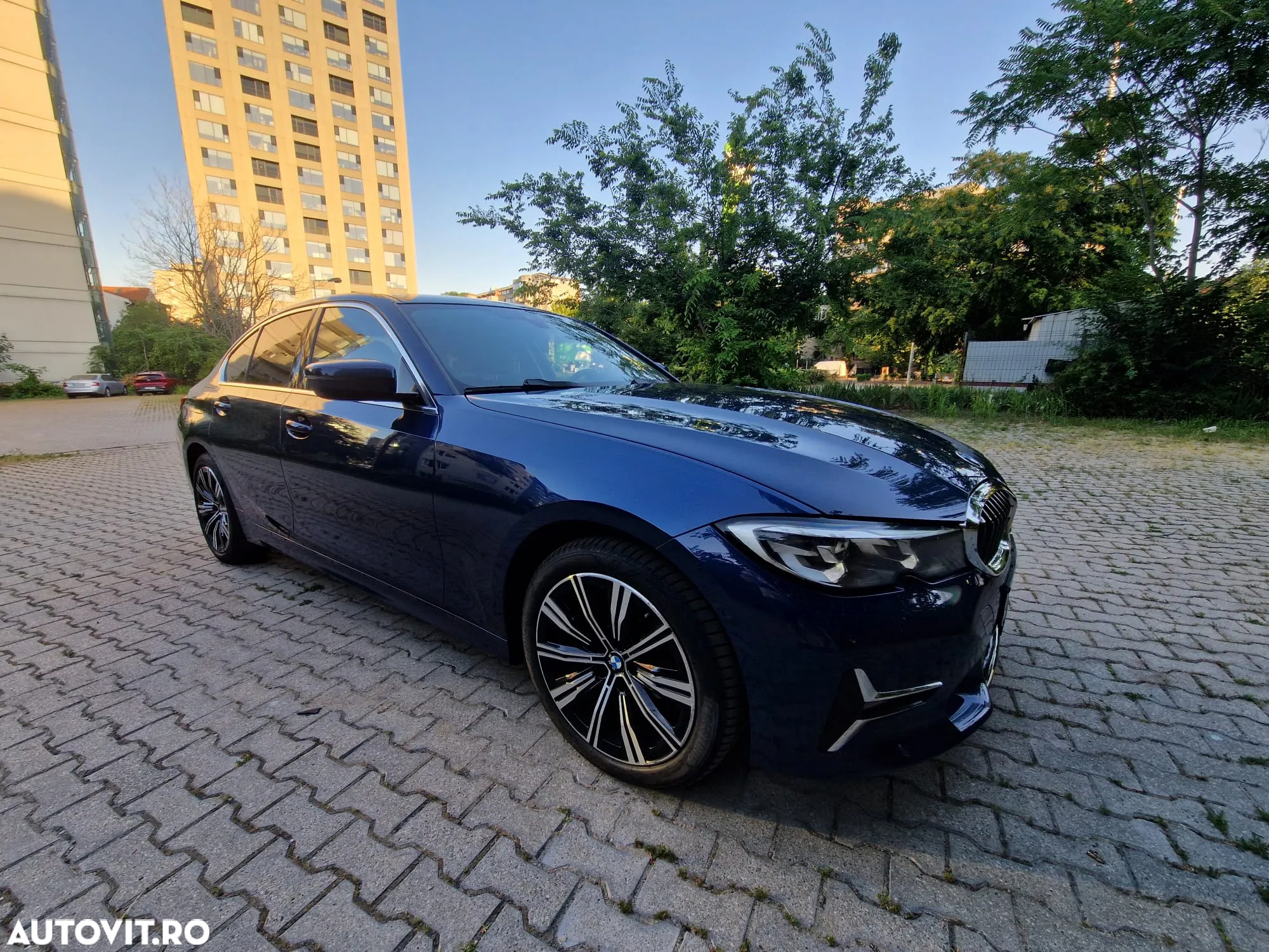 BMW Seria 3 320d xDrive Aut. Luxury Line - 5