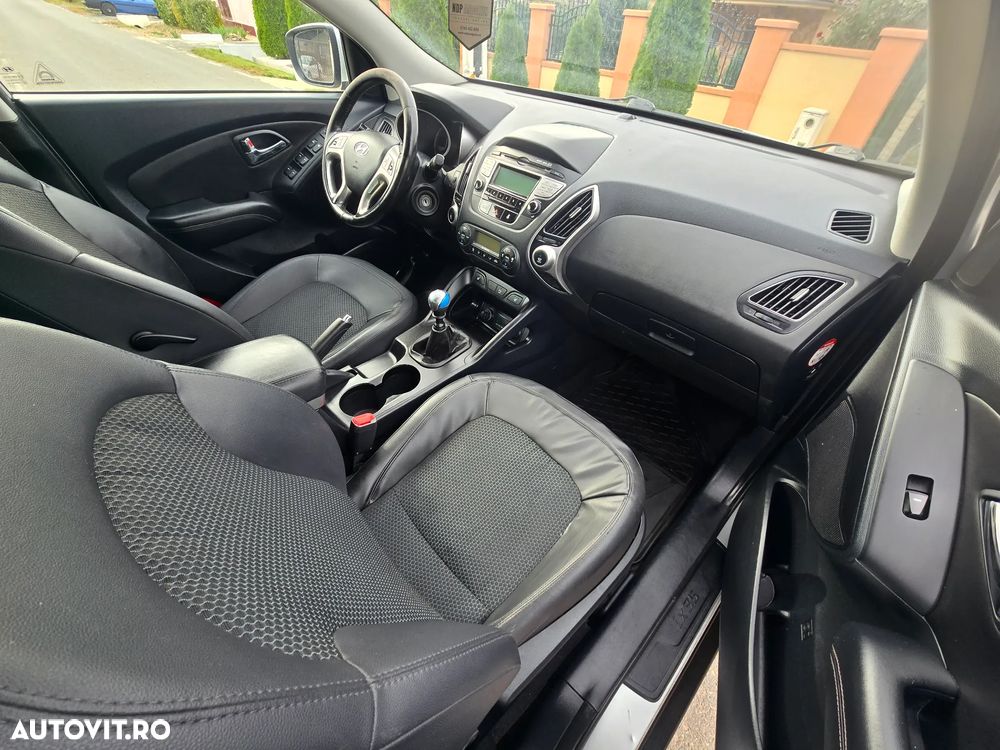 Hyundai ix35 2.0 CRDI 4WD Style - 8