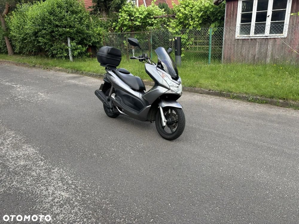 Honda PCX - 1