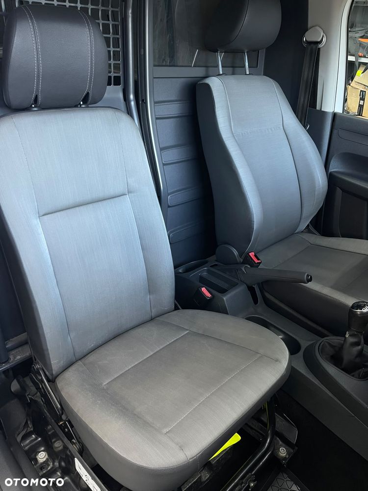Volkswagen Caddy - 25