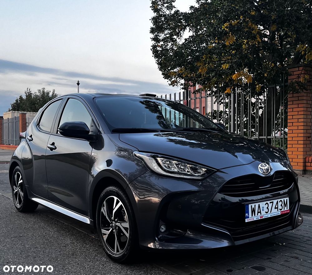 Toyota Yaris - 1
