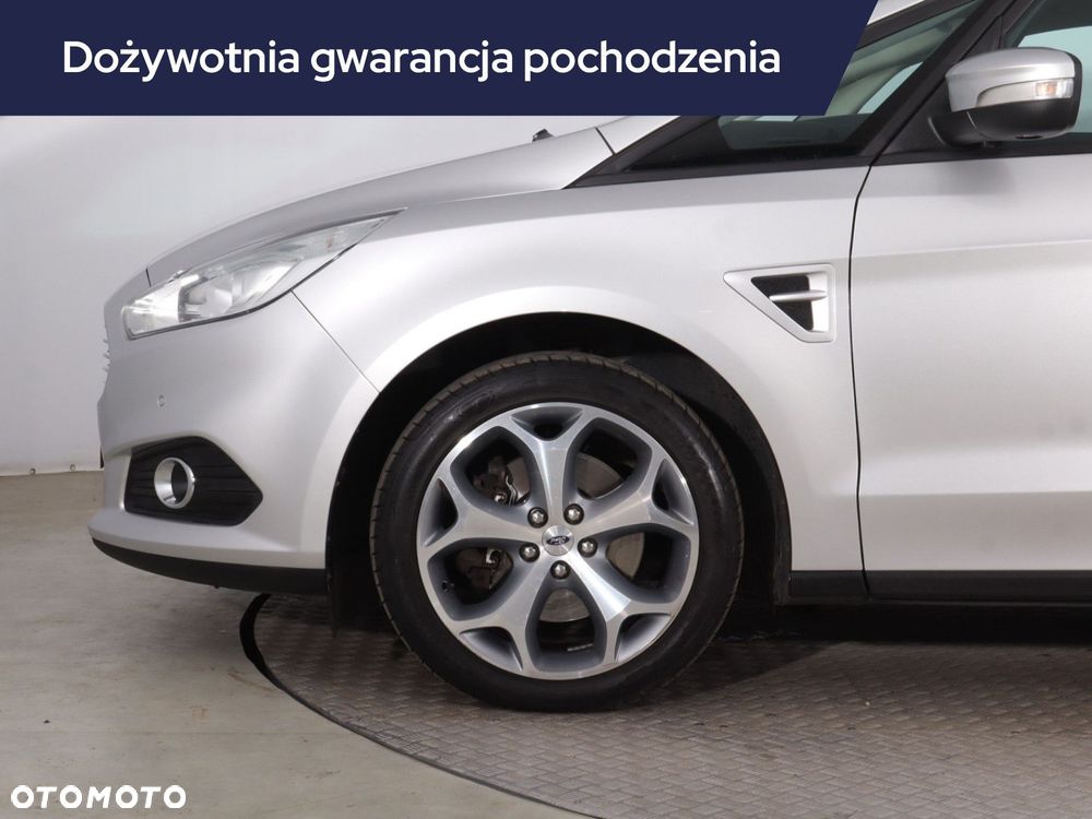 Ford S-Max - 17