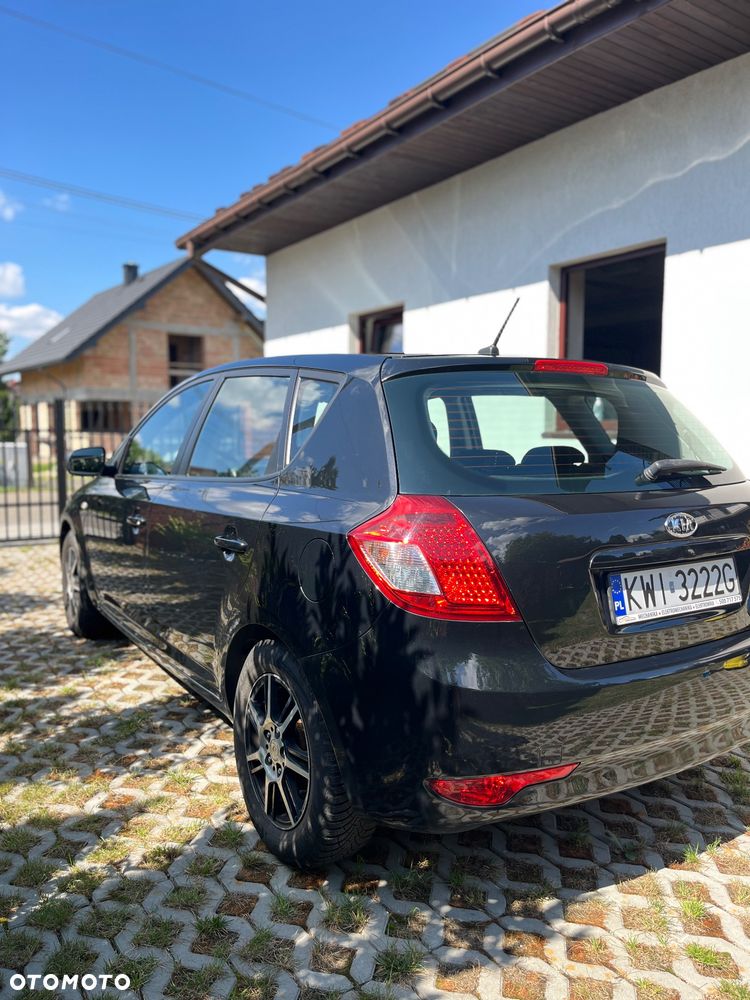Kia Ceed 1.4 Comfort - 4