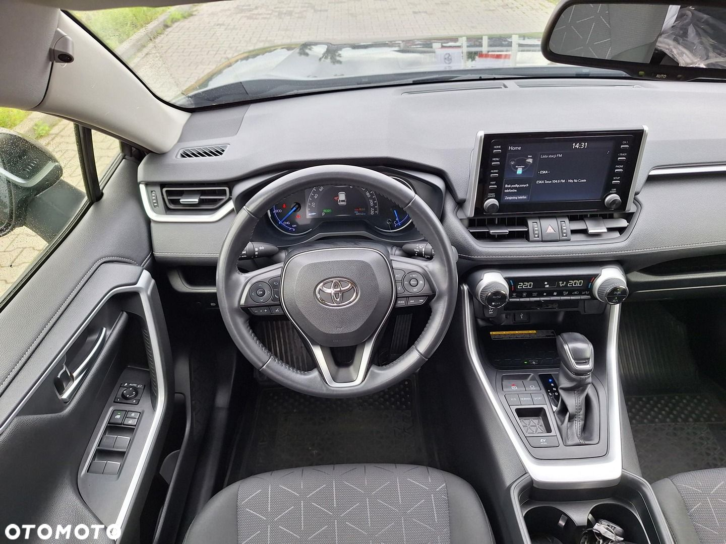 Toyota RAV4 - 3