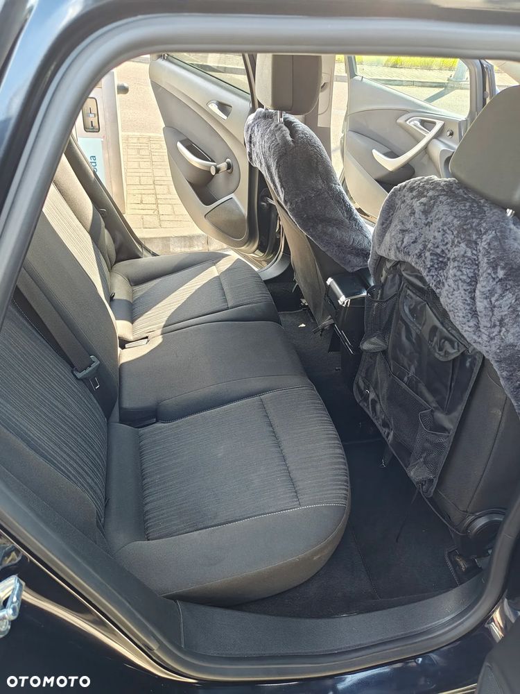 Opel Astra 1.7 CDTI - 21