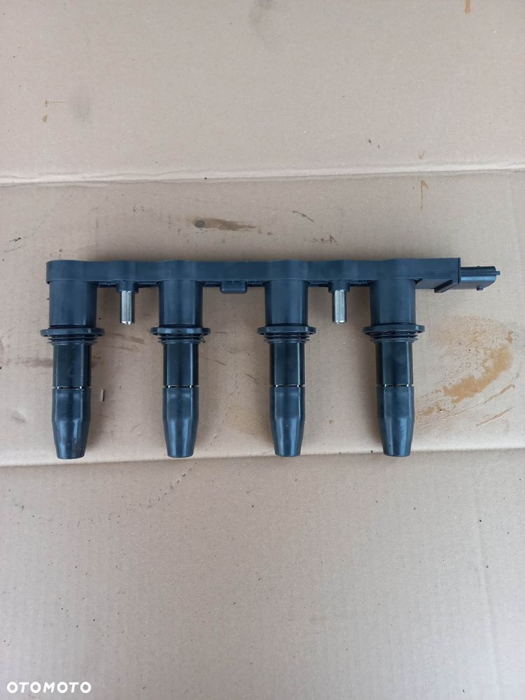 OPEL  1.8 16V Z18XER CEWKA ZAPŁONOWA