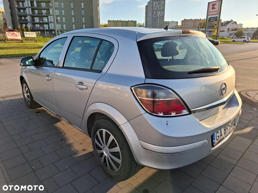 Opel Astra - 3