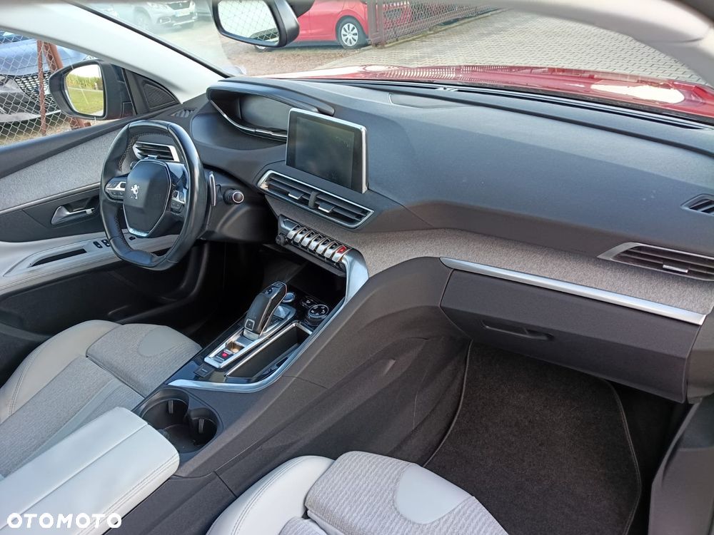 Peugeot 3008 - 8