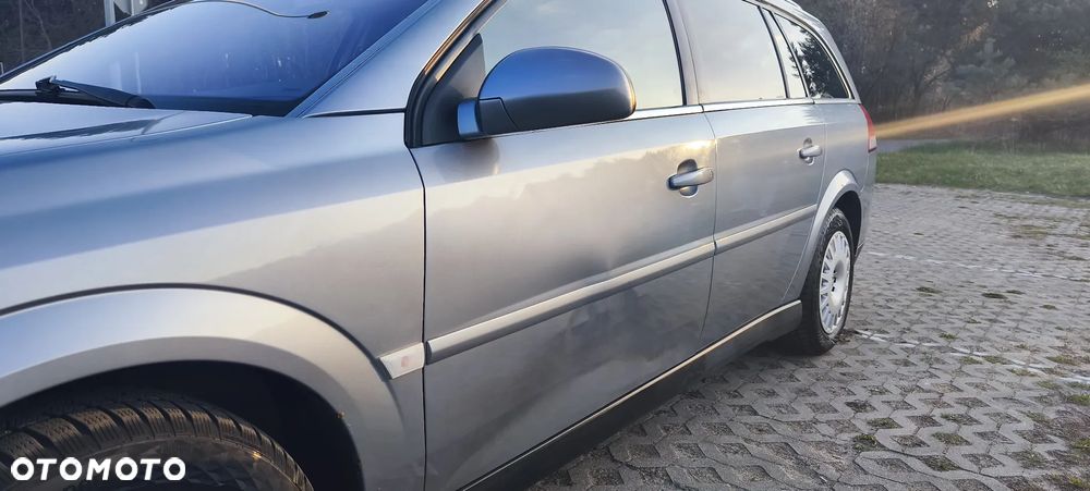 Opel Vectra 1.9 CDTI DPF - 17