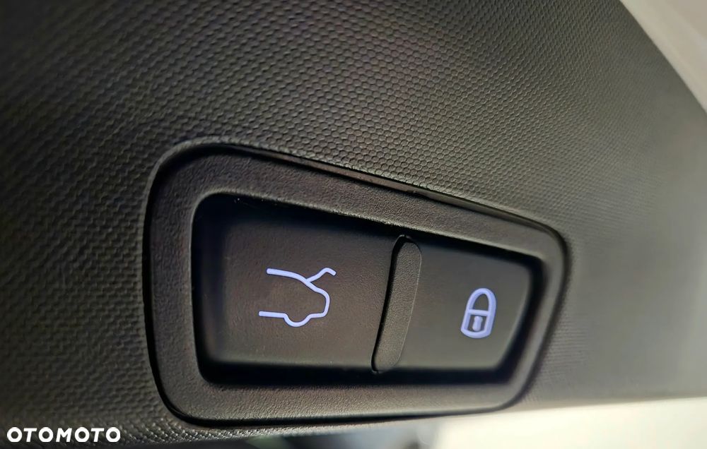 Alfa Romeo Stelvio - 30