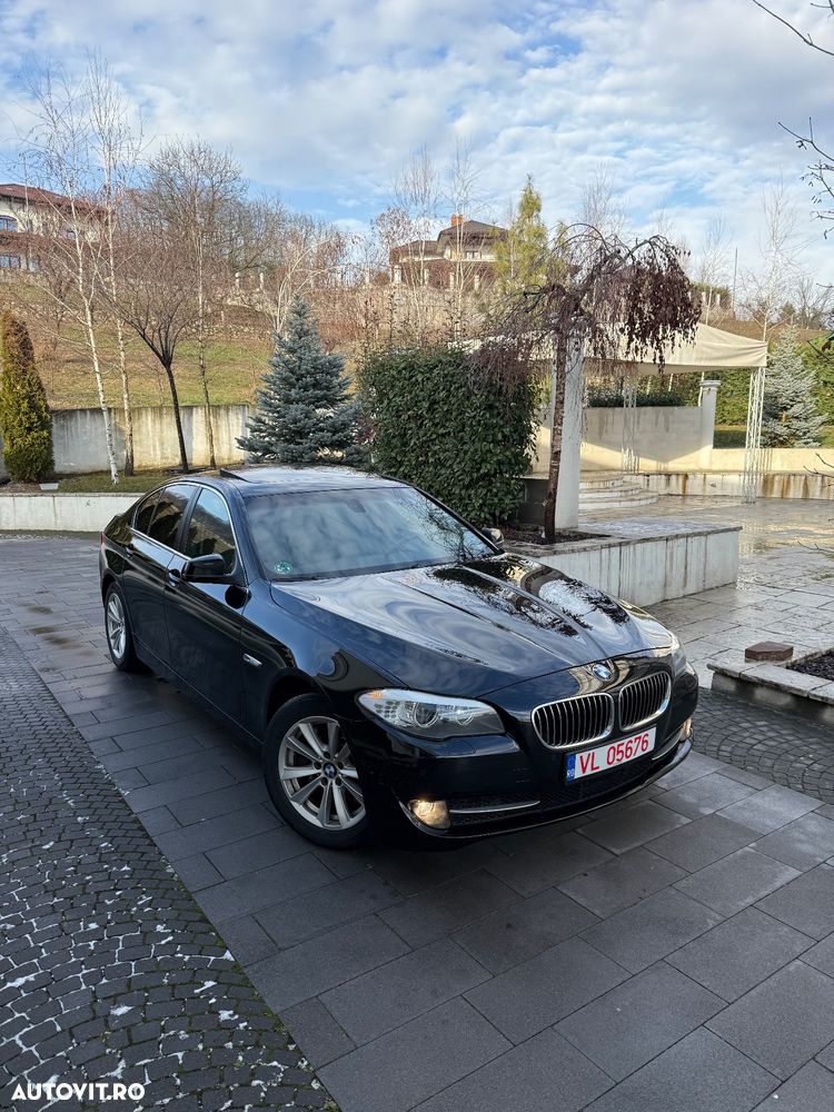 BMW Seria 5 530d xDrive AT - 1
