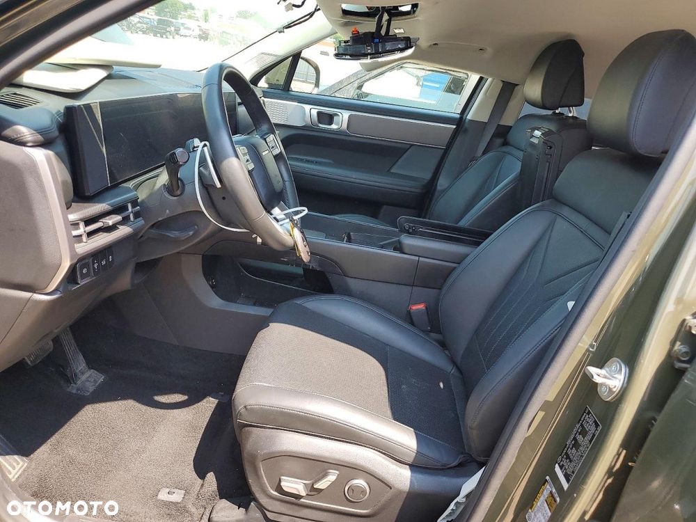 Hyundai Santa Fe - 9