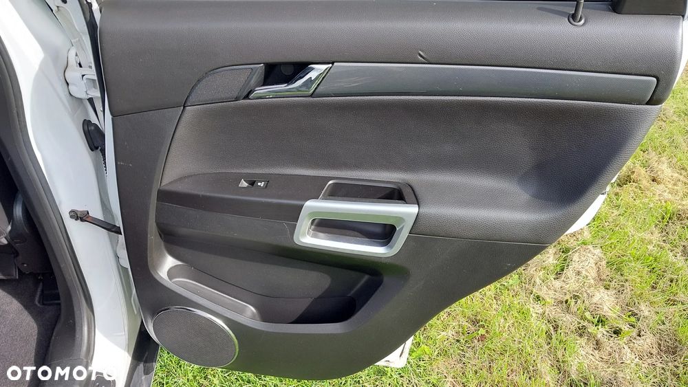 Opel Antara 2.4 Enjoy plus - 11