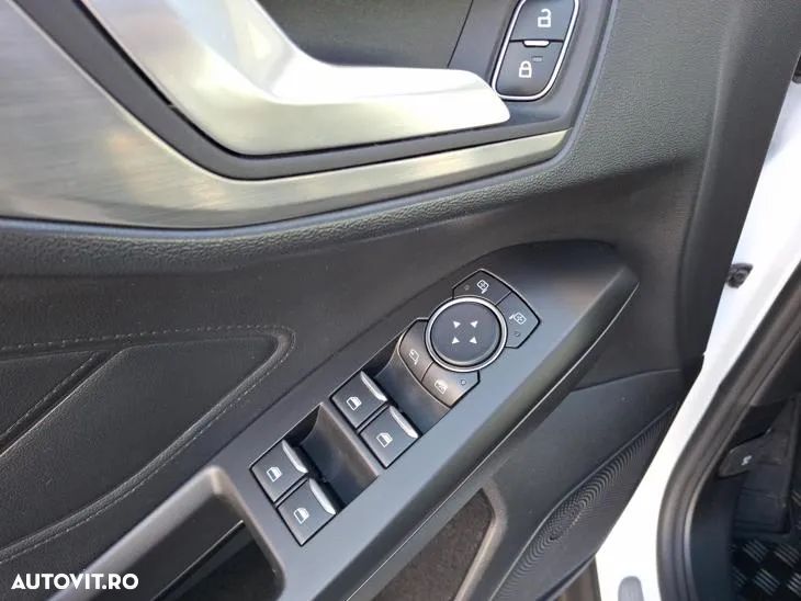 Ford Focus 1.5 EcoBlue Titanium - 28