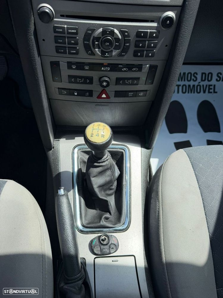 Peugeot 407 SW 1.6 HDi Executive - 26