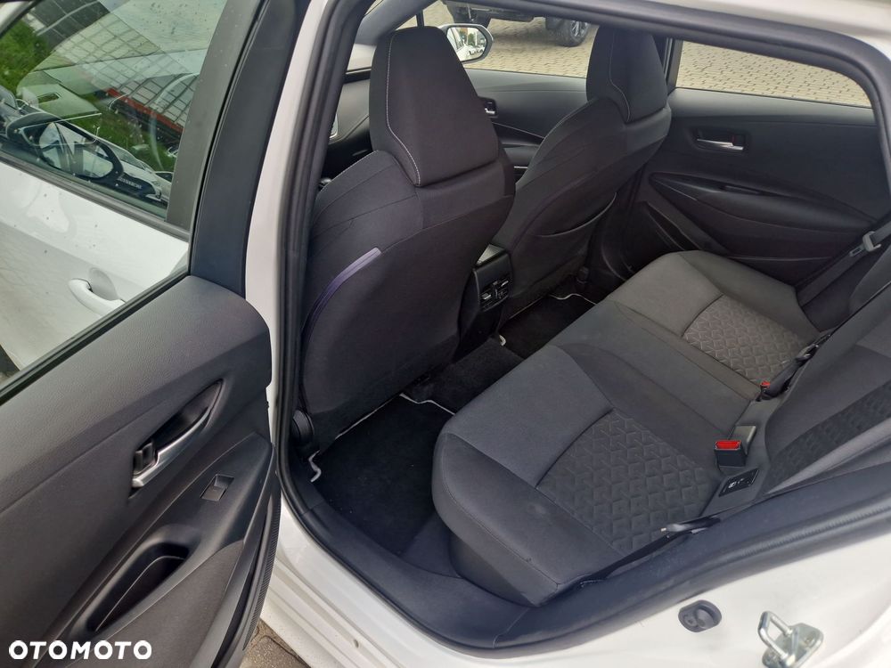 Toyota Corolla 2.0 Hybrid Comfort - 11