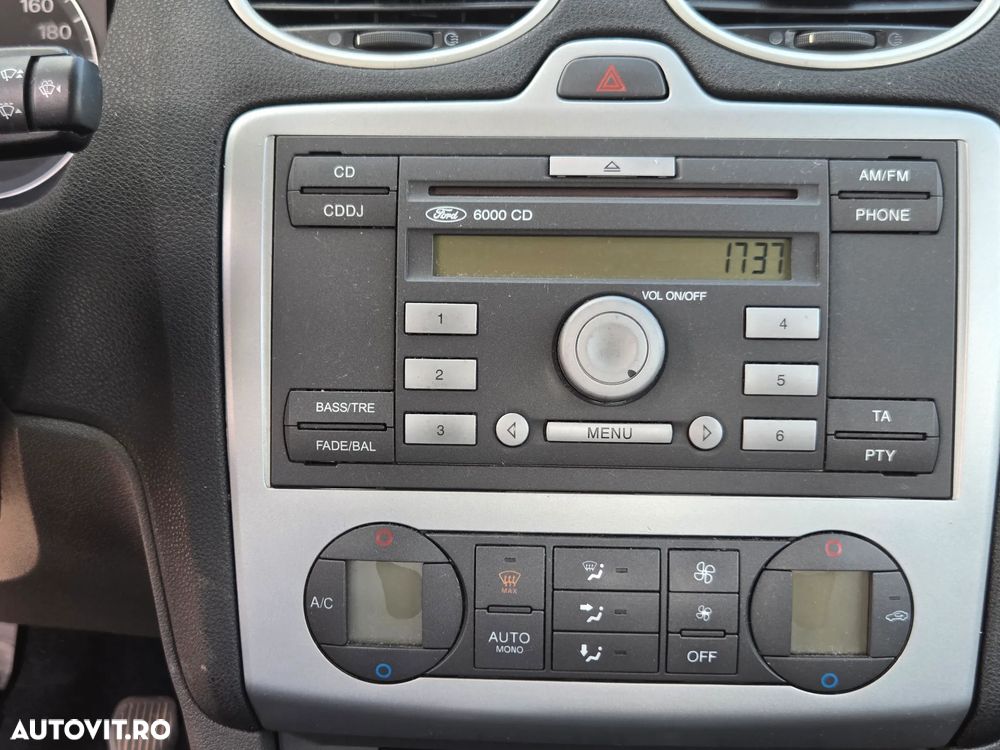 Ford Focus - 14