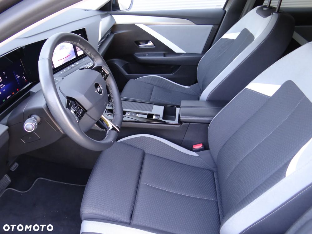 Opel Astra 1.2 T Business Edition S&S - 14