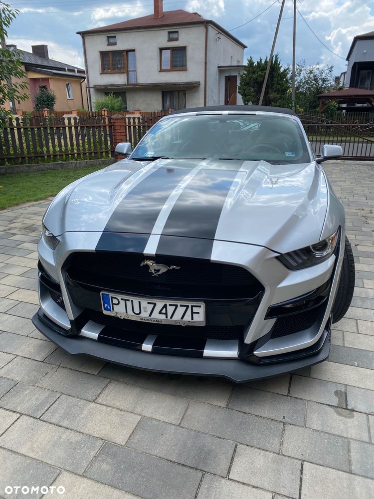 Ford Mustang 3.7 V6 - 1