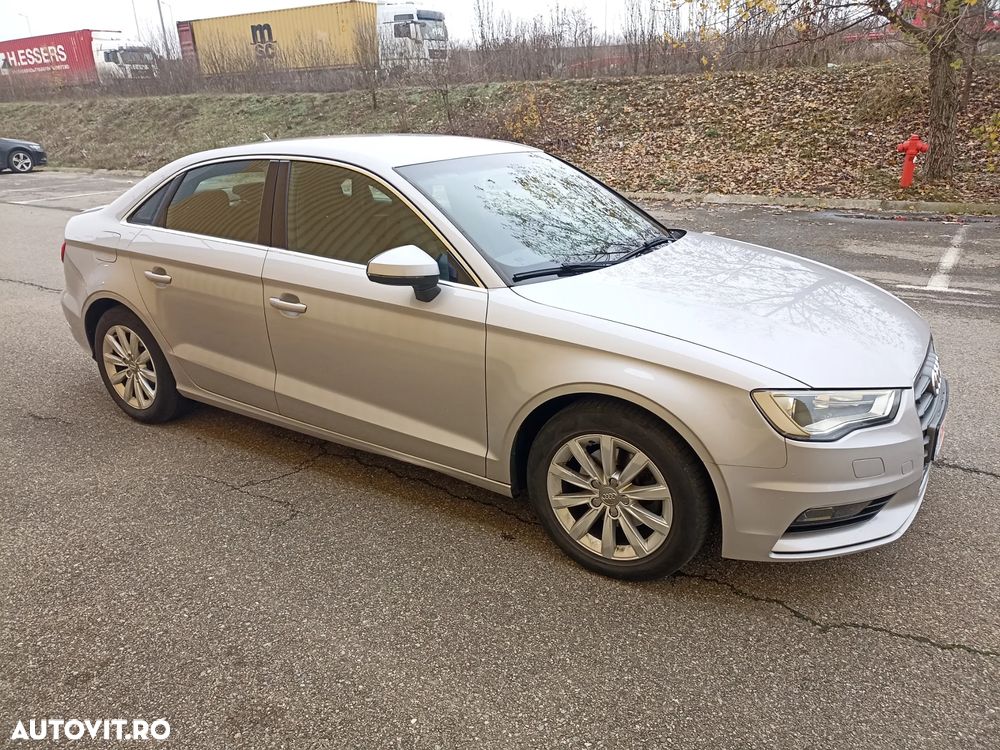Audi A3 1.4 TFSI cylinder on demand Limousine S tronic Ambiente - 2