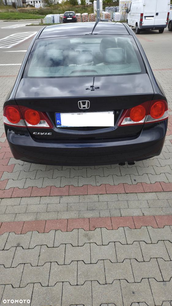 Honda Civic 2007 photo 4