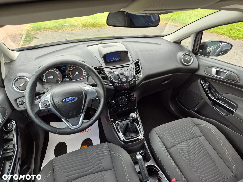 Ford Fiesta 1.25 Titanium EU5 - 27