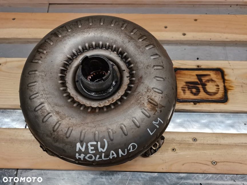 New Holland LM 5040 {Zmiennik do skrzyni Powershuttle} - 1