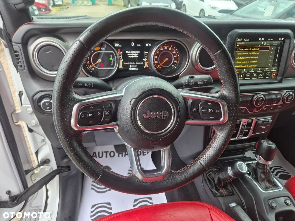 Jeep Wrangler Unlimited GME 2.0 Turbo Sahara - 13