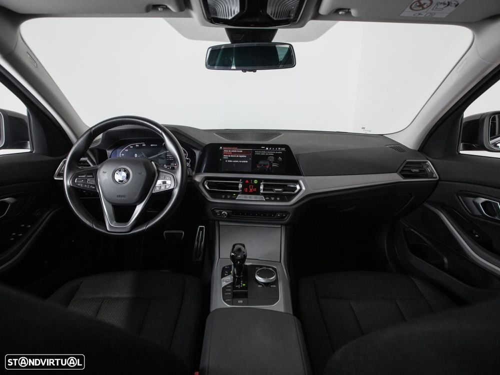 BMW 330 e Touring Corporate Edition Auto - 6