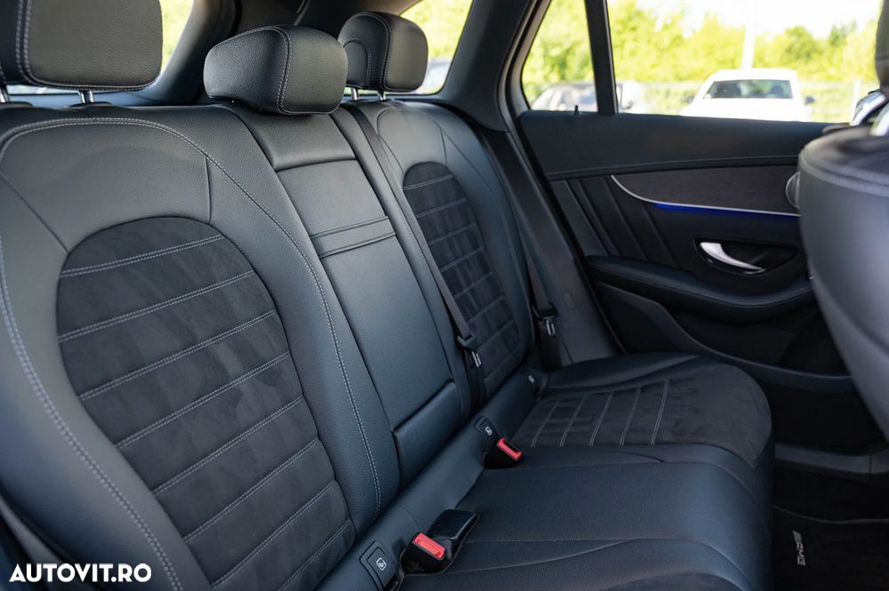 Mercedes-Benz GLC 300 de 4Matic 9G-TRONIC AMG Line - 8