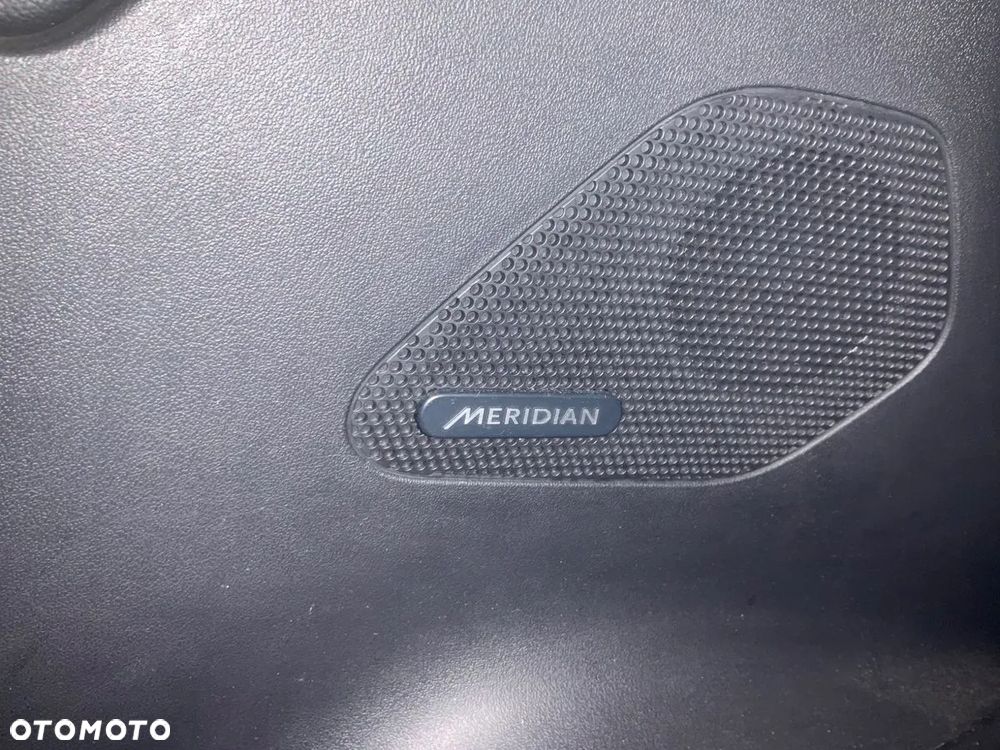 Jaguar F-Pace 2.0 i4D AWD R-Sport - 16