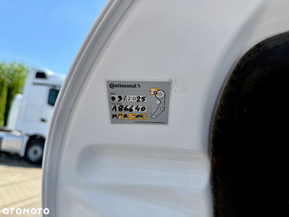 Ford Transit Kombi L3H2 Limited - 37