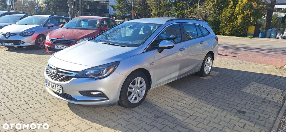 Opel Astra 1.6 CDTI Enjoy S&S - 1