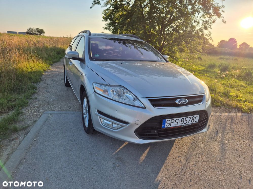 Ford Mondeo 1.8 TDCi Ambiente - 12