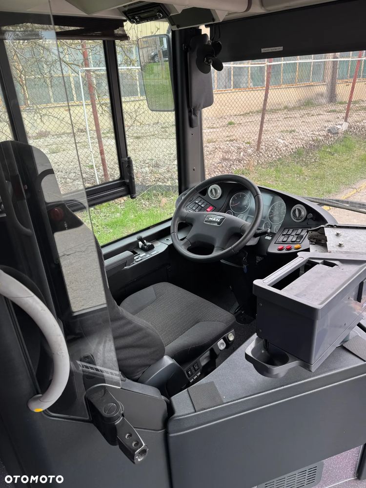 MAN LIONS CITY A78 - 9