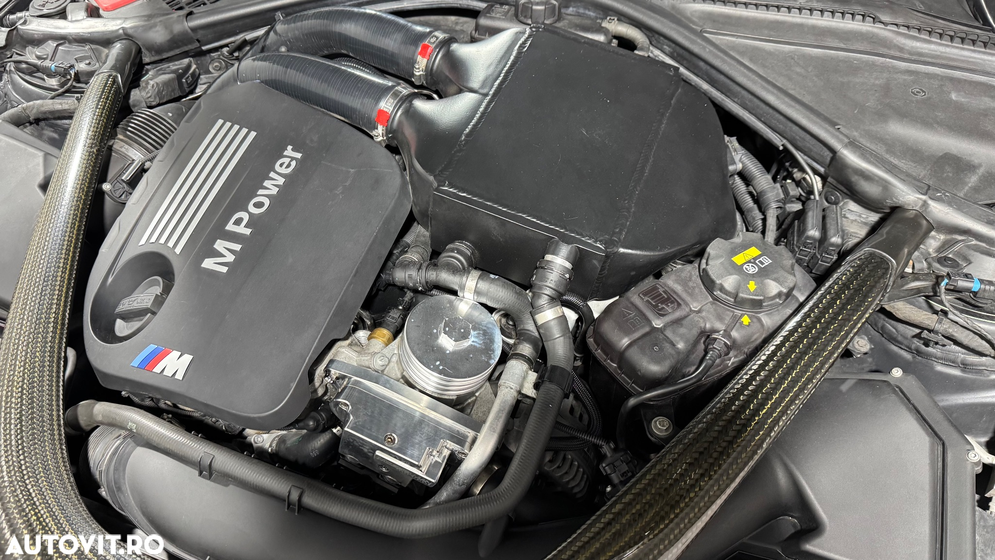 BMW M4 Coupe DKG - 35