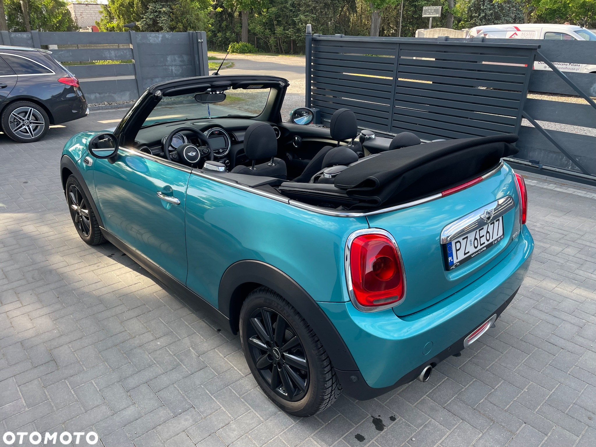MINI Cooper Standard - 12