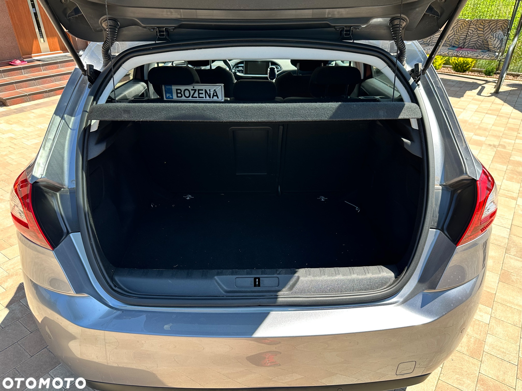 Peugeot 308 1.2 PureTech Allure S&S - 10