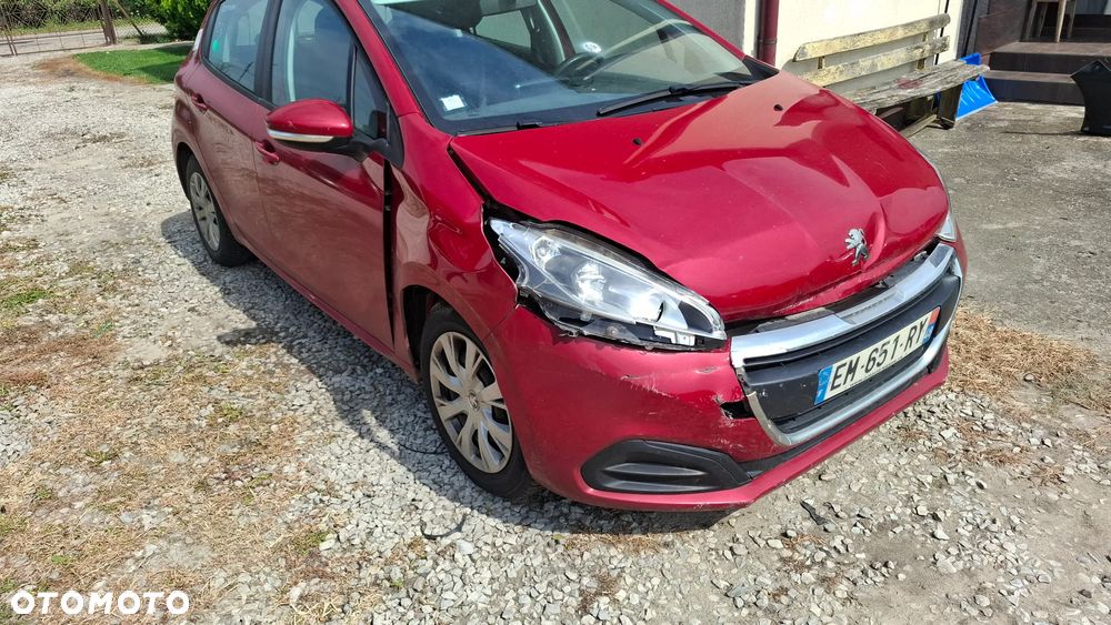 Peugeot 208 - 9