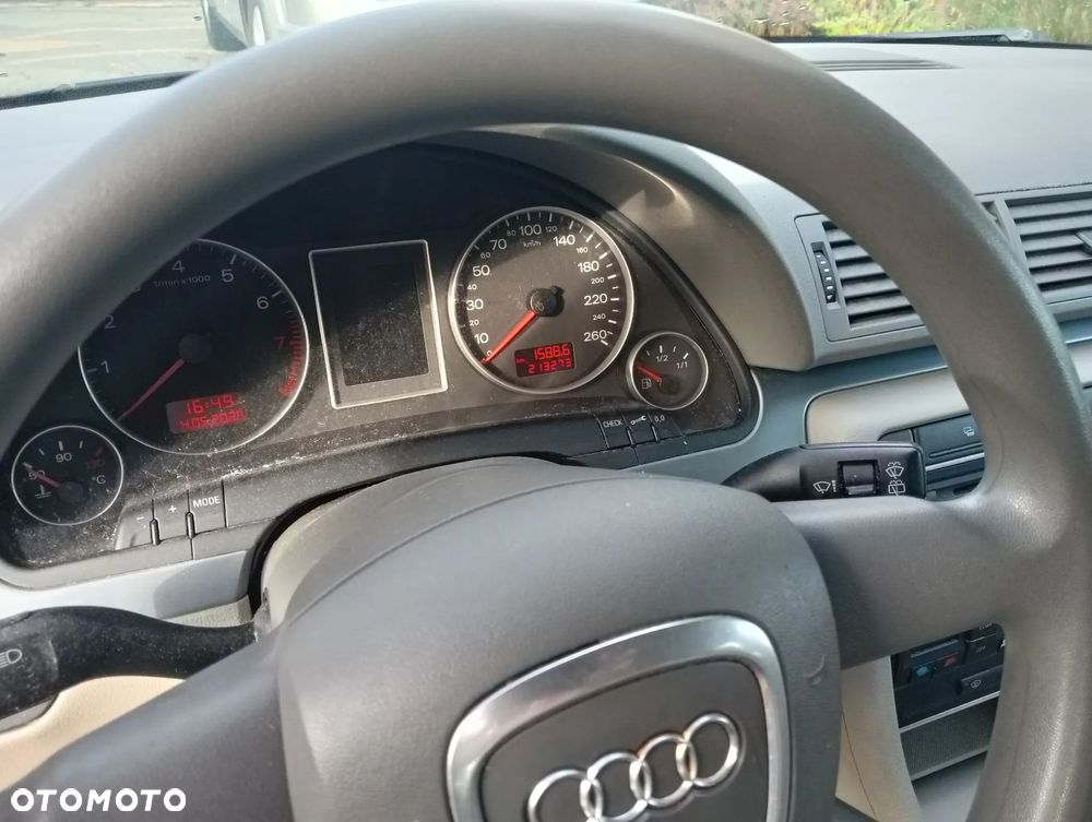 Audi A4 Avant - 7