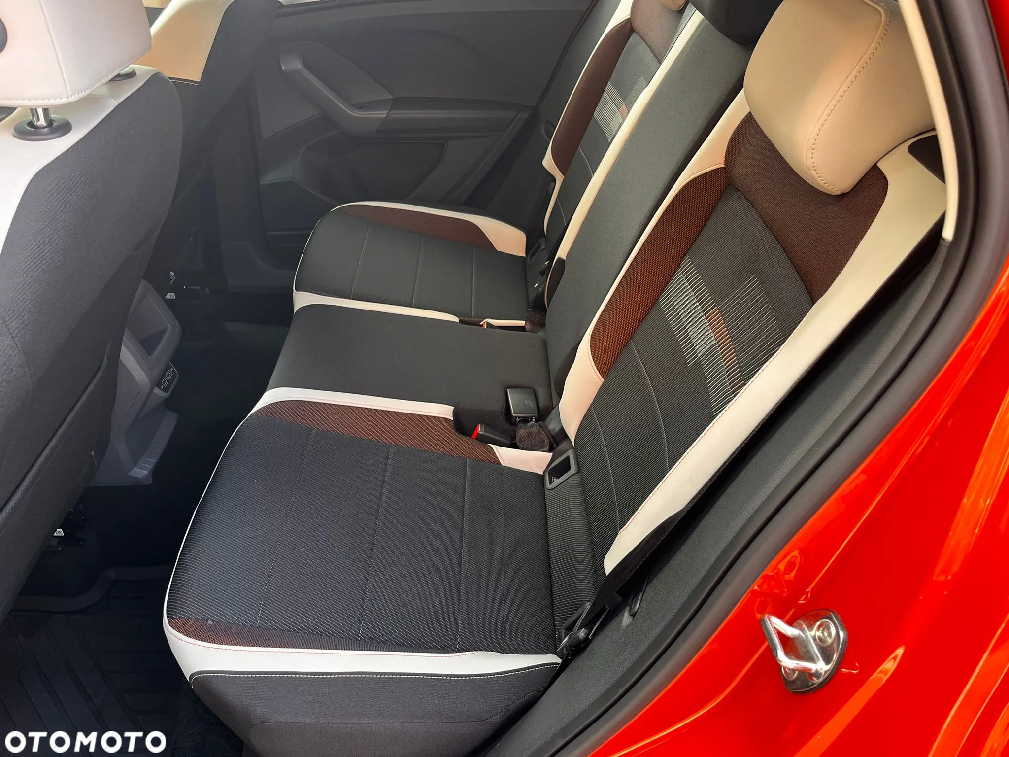 Volkswagen T-Cross 1.0 TSI Life DSG - 16