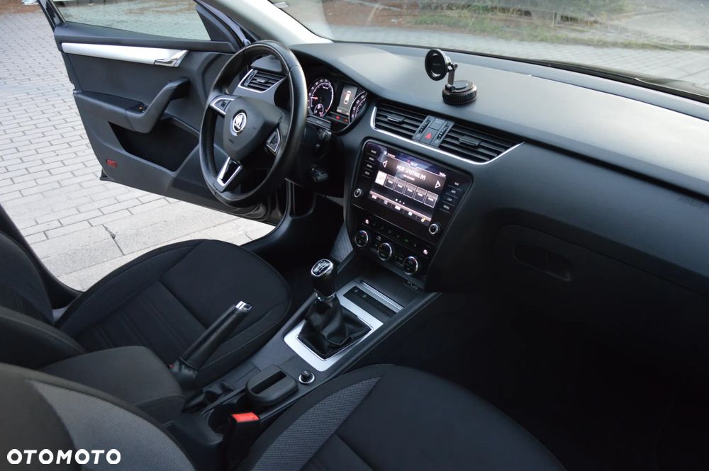 Skoda Octavia 2.0 TDI Elegance - 14