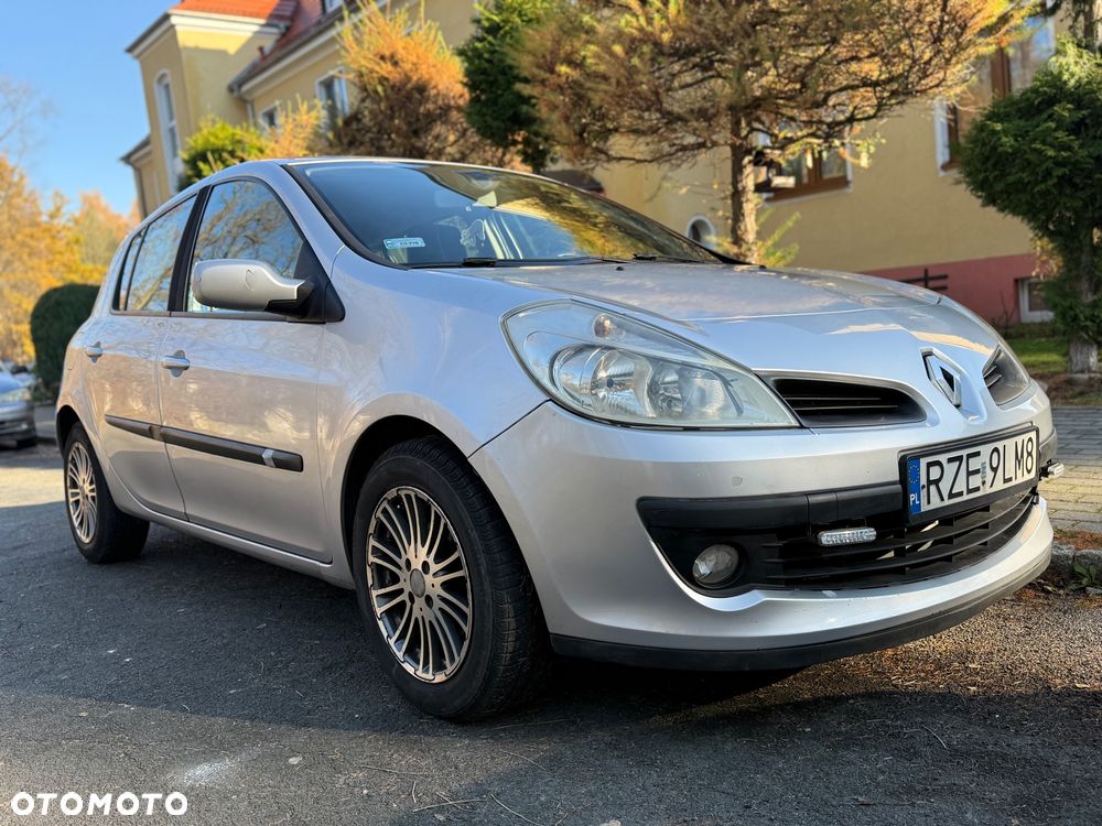Renault Clio 1.5 dCi Dynamique - 7