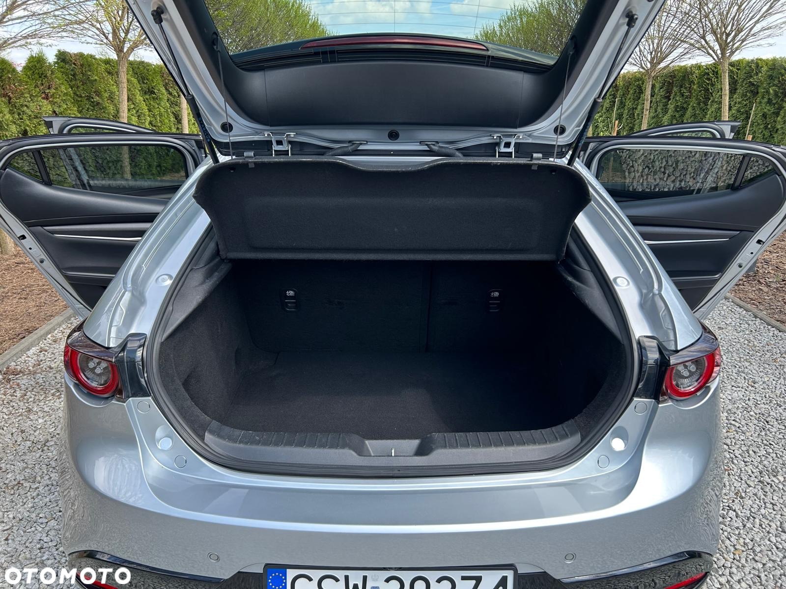 Mazda 3 e-SKYACTIV-G 2.0 M HYBRID 150 HOMURA - 21