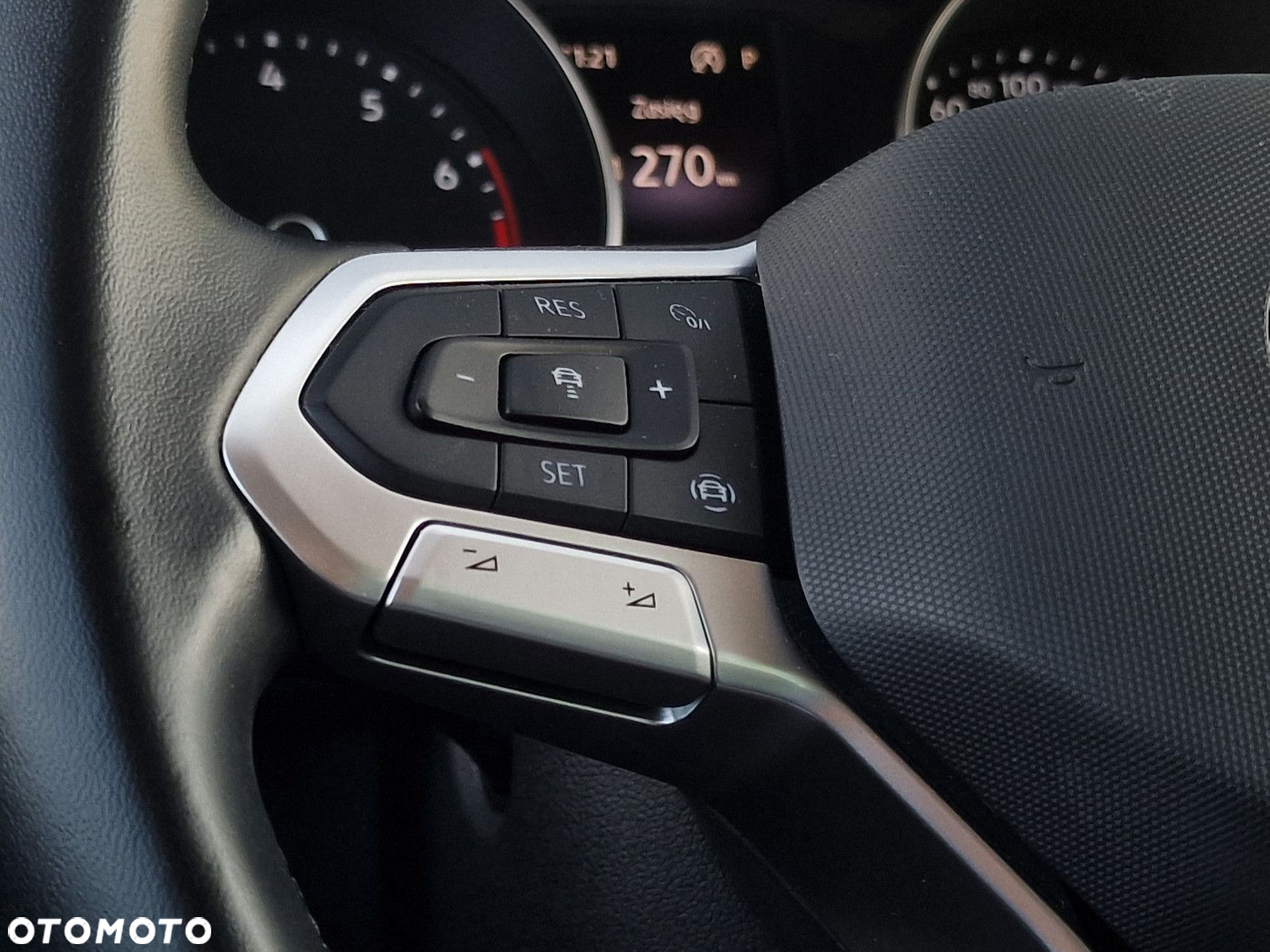 Volkswagen Tiguan 1.5 TSI EVO Life DSG - 30