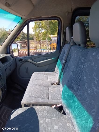 Mercedes-Benz Sprinter 906.211 - 9