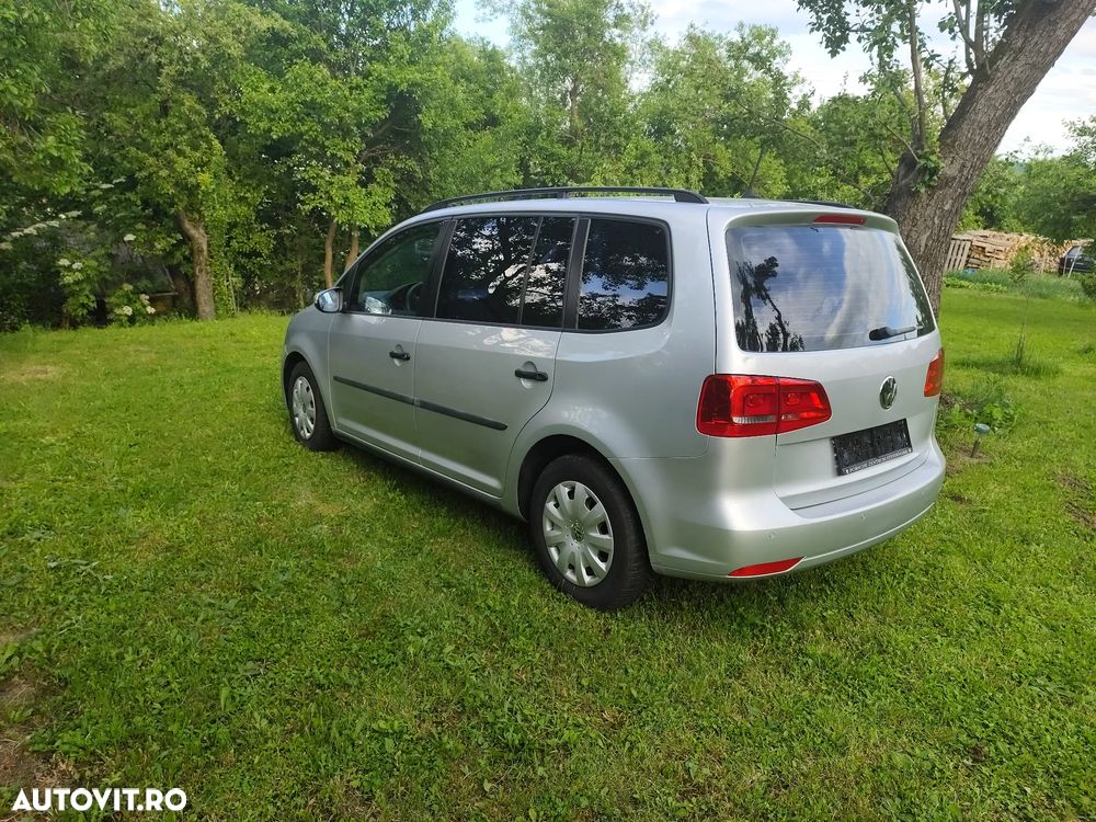 Volkswagen Touran 1.6 TDI Highline - 3