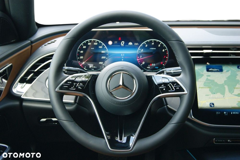 Mercedes-Benz Klasa E - 12